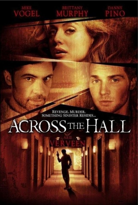 可骇旅店/旅店大堂劈面 Across.the.Hall.2009.1080p.BluRay.x264-BestHD 6.56GB-1.jpg