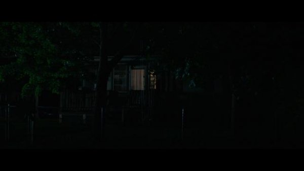 瘦长鬼影/瘦人 Slender.Man.2018.1080p.BluRay.AVC.DTS-HD.MA.5.1-FGT 28.83GB-2.png