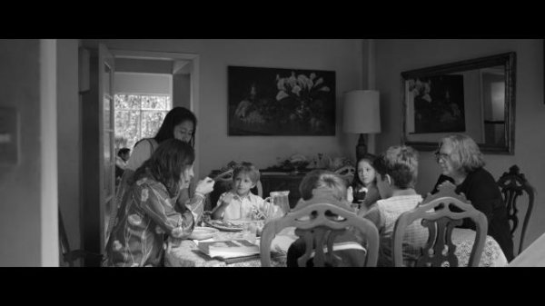 罗马 Roma.2018.SPANISH.1080p.WEBRip.DDP5.1.Atmos.x264-iKA 6.72GB-3.png