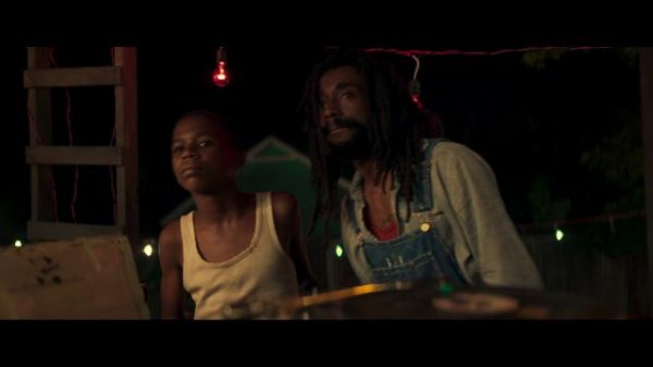 亚迪 Yardie.2018.1080p.BluRay.AVC.DTS-HD.MA.5.1-COASTER 37.43GB-3.png