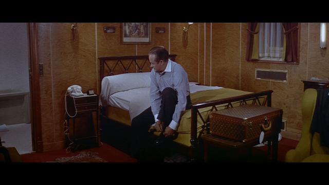 巴黎脱险/巴黎假期 Paris.Holiday.1958.1080p.BluRay.REMUX.AVC.DTS-HD.MA.2.0-FGT 20.06GB-4.png