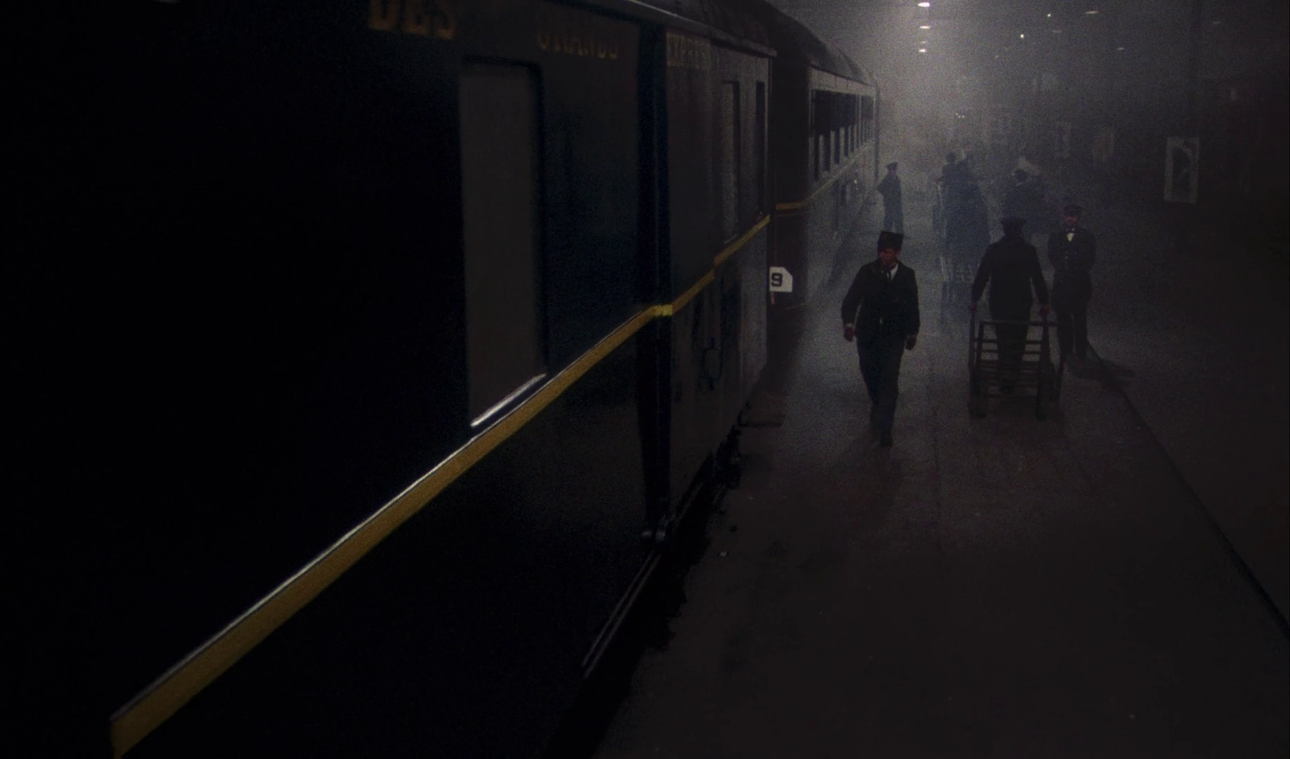 东方快车谋杀案 Murder.on.the.Orient.Express.1974.REMASTERED.1080p.BluRay.x264.DTS-FGT 15.86GB-3.jpg